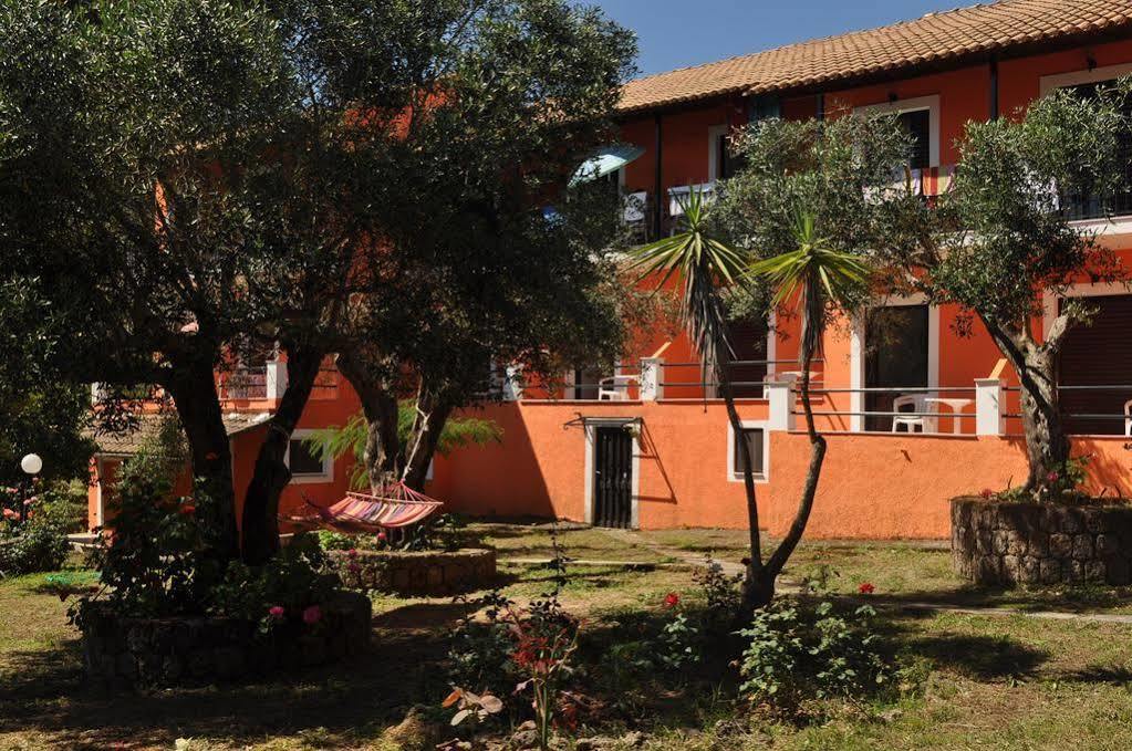 Sofia Apartments Mpoukaris Zewnętrze zdjęcie