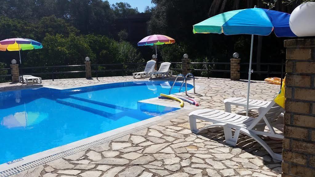 Sofia Apartments Mpoukaris Zewnętrze zdjęcie